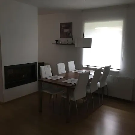 Johnyho Bydleni Velikovska 10, Zlin-stipa וילה