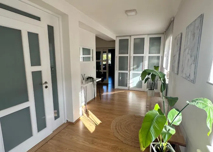 Johnyho Bydleni Velikovska 10, Zlin-stipa Villa Zlín